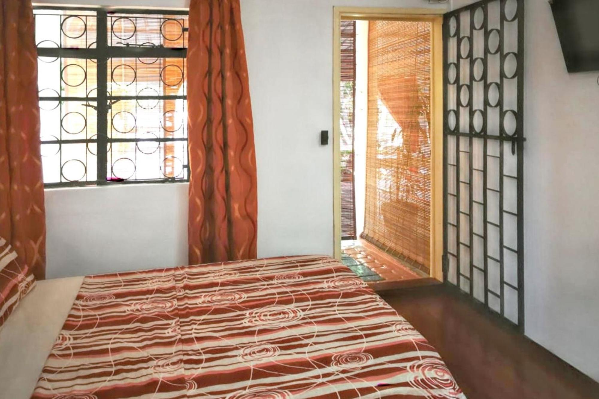 Charming Studio In Flic En Flac With Enclosed Garden 25M² Екстер'єр фото